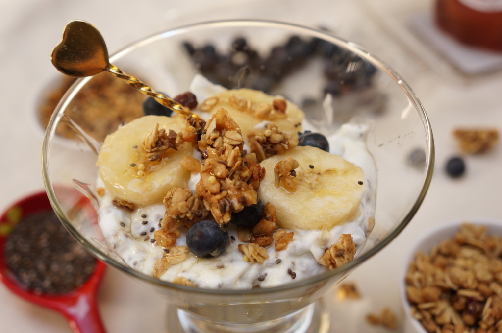 Healthy Granola Yogurt Parfait