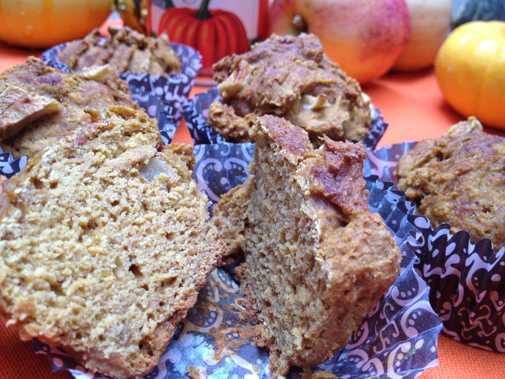 Moist Pumpkin Apple Struesel Muffins