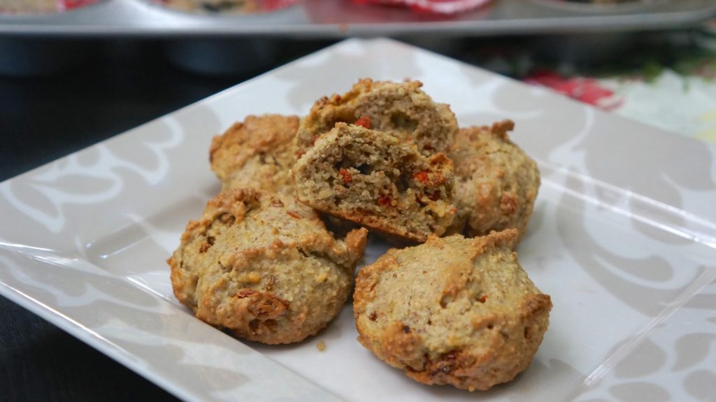 goji nut muffins 4